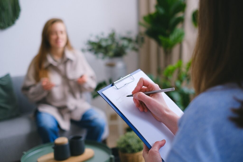 Cinco Obstáculos Cognitivos que te Impiden Ser Feliz