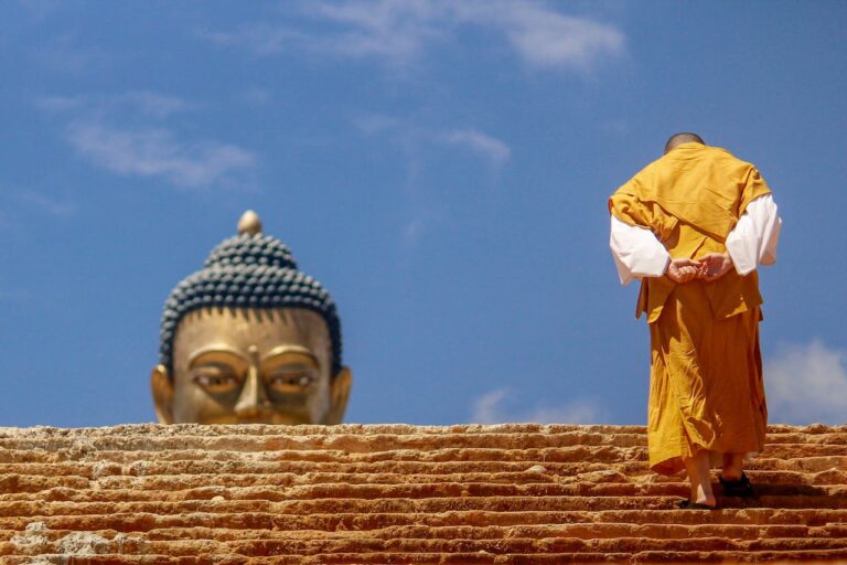 Siete Nobles Verdades del Dalai Lama sobre la Felicidad